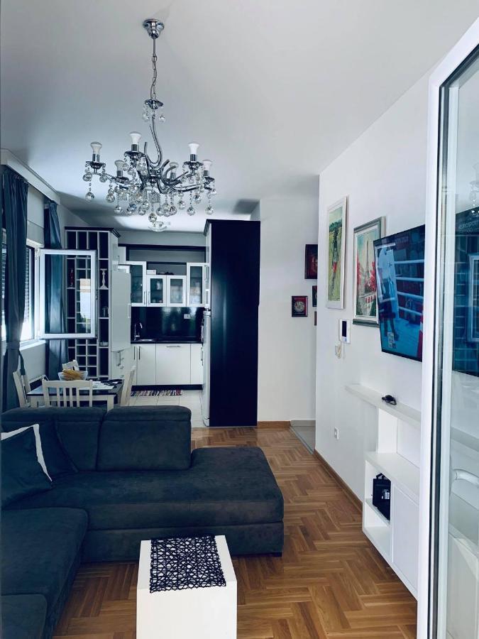 Apartment With Two Bedrooms Senka บุดวา ภายนอก รูปภาพ